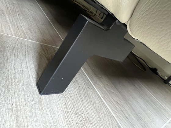 Image 1 of 3-Sitzer-Sofa aus elfenbeinfarbenem Leder