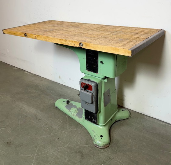 Image 1 of Tavolo industriale in ghisa verde, anni '60