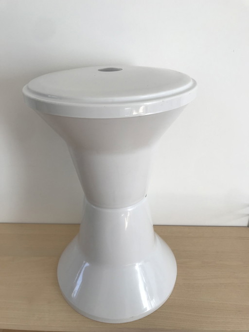 Taburete Tulip con diseño de la era espacial Taburete Tam Tam Diabolo '70