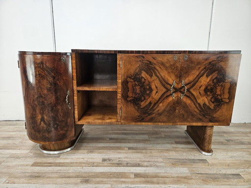 Art Deco dressoir van walnoot en wortelhout met aluminium onderstel, 1940