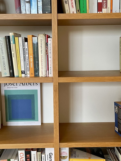 Bibliothèque en placage de chêne