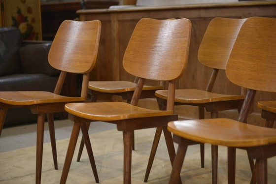 Set di 6 sedie in rovere degli anni '60. – Sedie da pranzo, Legno, Vintage (photo 3 of 13)
