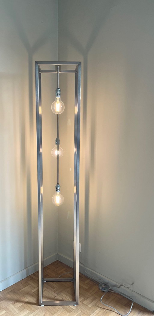 Lampe sur pied rétro au design vintage, lampe de lecture