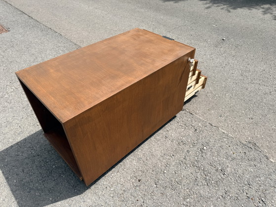 Image 1 of Teakhouten rolvoetstuk uit het midden van de 20e eeuw van Holzäpfel, Duitsland, jaren 60.