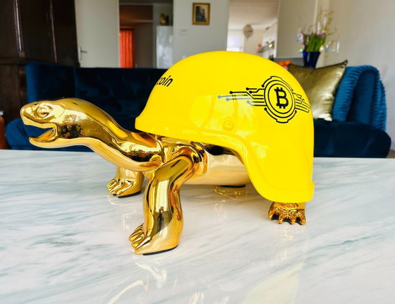 Image 1 of turtle bitcoin sculpture popart pop art luxury money statue unique gold tortoise