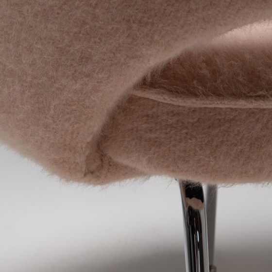 Image 1 of Esszimmerstuhl Modell 71 in Rosa von Eero Saarinen für Knoll, 2er-Set