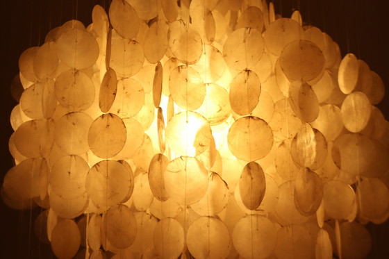 Image 1 of Shell lamp/pearl ceiling lamp of the 80s in the style of Verner Panton