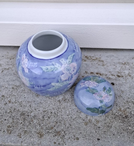 Un bellissimo e ottimo vaso cinese per zenzero.🫙🫚 – Chinese gemberpot., Oggetti decorativi, Porcellana (photo 9 of 10)