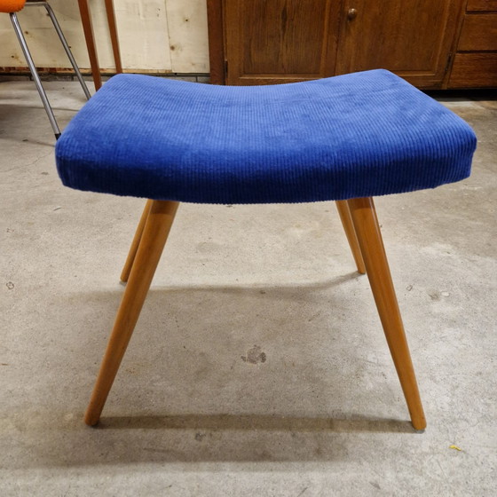 Fifties Footstool Stool, newly upholstered in corduroy, Velvet, Wood, Brown (photo 6 of 6)