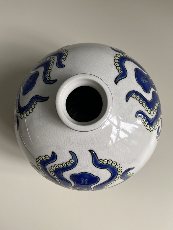 Image 1 of Vaasje van Belgisch porselein, Keralouve 