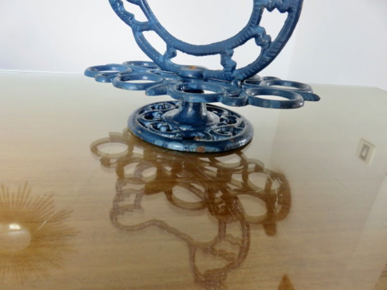 Huevera de hierro fundido esmaltado en azul, para 8 huevos, Francia, 1950 – Objetos decorativos, Cast Iron (photo 9 of 12)