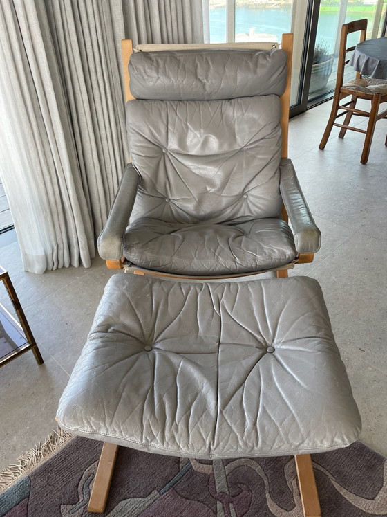 Fauteuil lounge Siesta vintage avec ottoman par Ingmar Relling pour Westnofa – Cuir, Bois (photo 4 of 5)