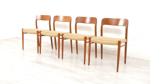  4 X Chaises de salle à manger vintage Niels Otto Mller Modèle 75