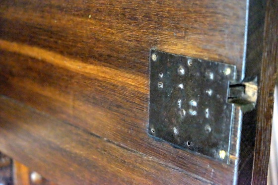 Image 1 of Prachtige 17de eeuwse Zeeuwse kast. 