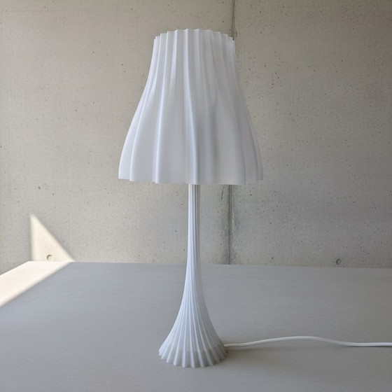 Image 1 of Lámpara de mesa escultural blanca de 55 cm