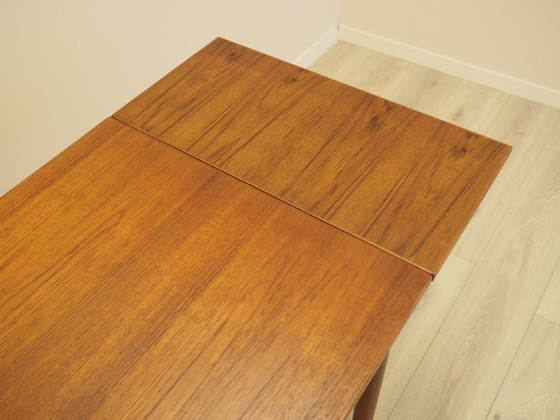 Table à manger extensible danoise en teck sur pieds en bois massif, années 1970, Tables de salle à manger (photo 13 sur 14)