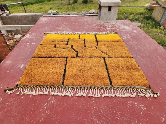 Image 1 of Handcrafted Beni Ouarain Moroccan Rug 220x212cm – Premium Wool Berber Carpet – Amber & Black Abstract Geometric Design