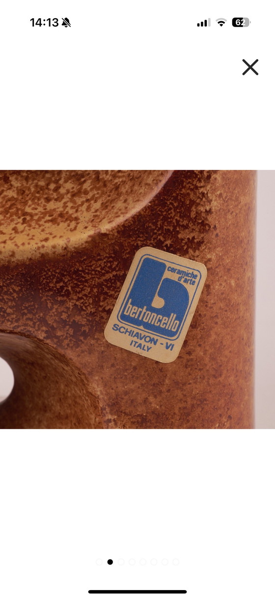 Image 1 of Jarrón de cerámica italiano icónico de mediados de siglo Bertoncello con agujeros