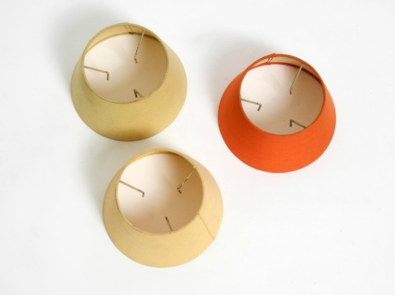Image 1 of Sehr seltene Mid Century Deckenlampe aus Messing mit Glas- und Stoffschirmen