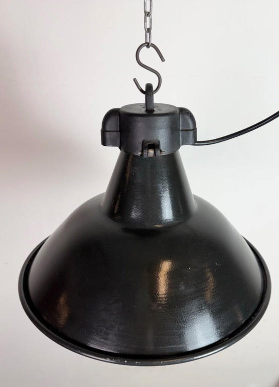 Image 1 of Set of 4 Industrial Black Enamel Factory Lamps with Cast Iron Top, 1950s