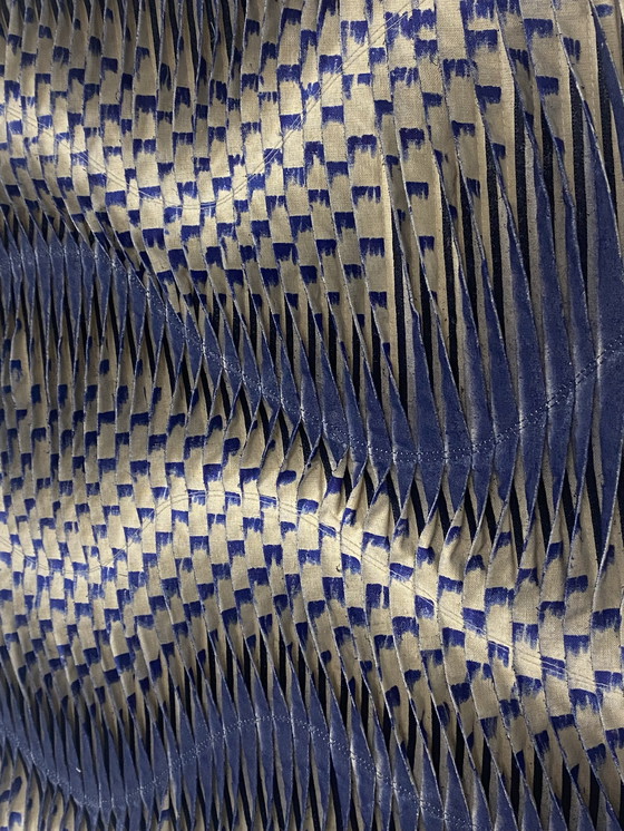 Image 1 of Table Sculpture Art Textiles Ref FLOT