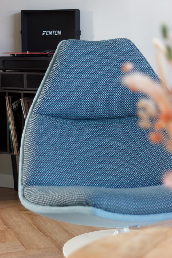 Artifort F510 Newly Upholstered Ploegwool Ploegstof Blue Panama – Armchairs, Metal, Textile (photo 4 of 6)