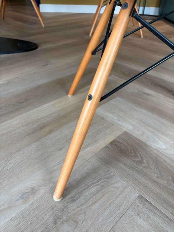 Image 1 of 6 chaises Vitra DAW blanches