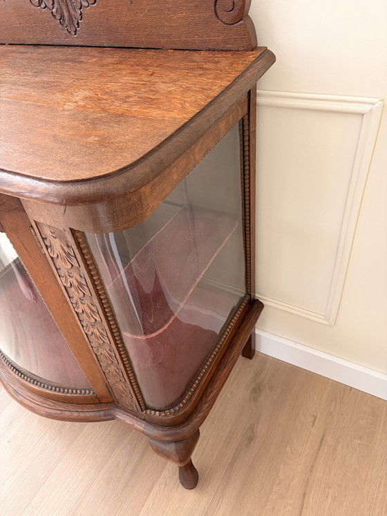 Image 1 of Vintage tea cabinet