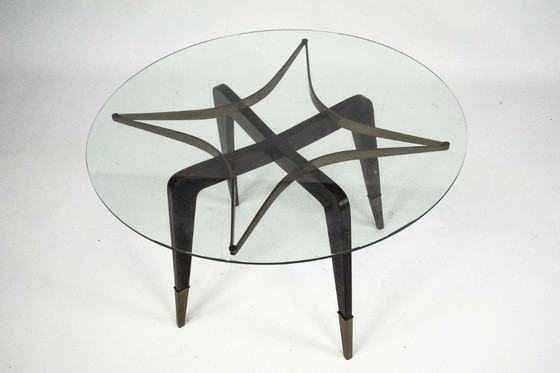 Image 1 of Rare table basse ronde du milieu du siècle, signée Paolo Buffa, Italie, années 1950.