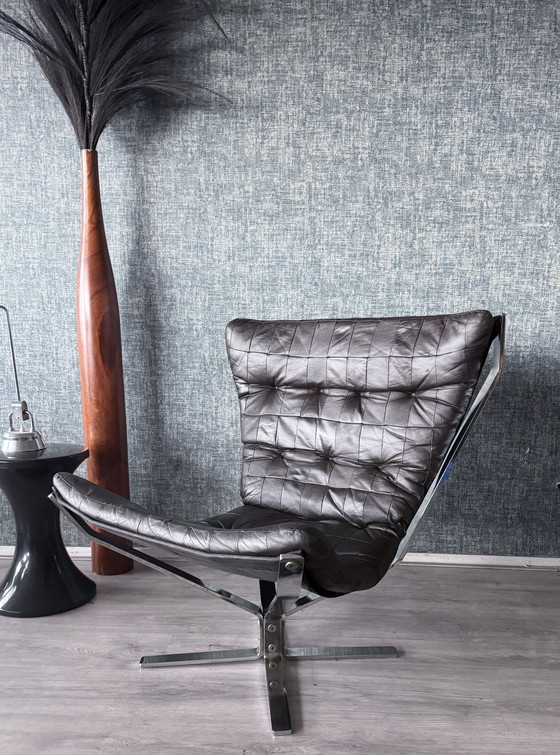 Image 1 of Vintage Falcon chair by Sigurd Ressell