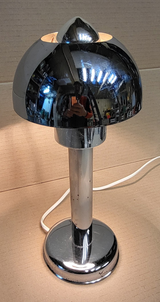 Image 1 of Lampada da tavolo vintage cromata in stile spaziale