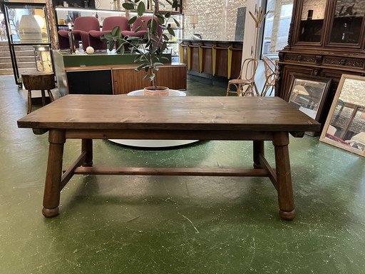 Table en pin Georges Robert