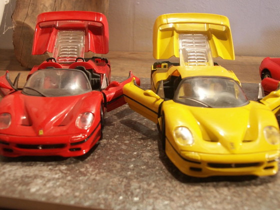 Ferrari 1/24 batch of 4 models – Decorative Objects, Metal, Vintage (photo 5 of 10)