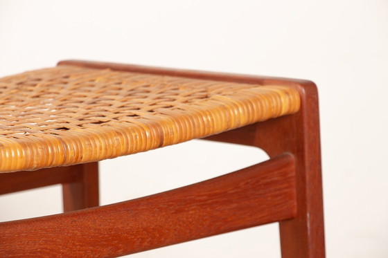 Image 1 of Coppia di sgabelli danesi in teak e paglia di Peter Hvidt, 1960.