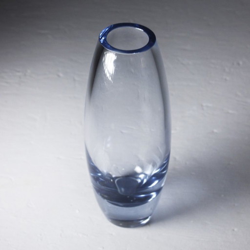 Per Lutken für Holmegaard – Hellblaue Vase der Hellas-Serie, Dänemark, 1962