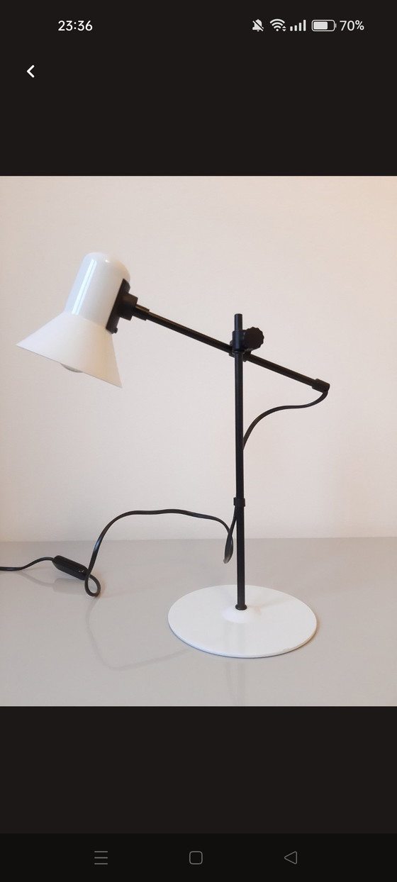 Image 1 of Veneta lumi bureaulampen