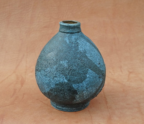Image 1 of Gerhard Liebenthron (1925-2005, studio ceramics 1969, Blue Rough Vase