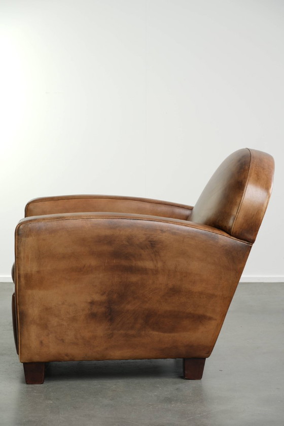 Hermoso sillón de diseño de cuero de oveja con un diseño elegante y una gran apariencia – Sillones, Leather (photo 5 of 12)