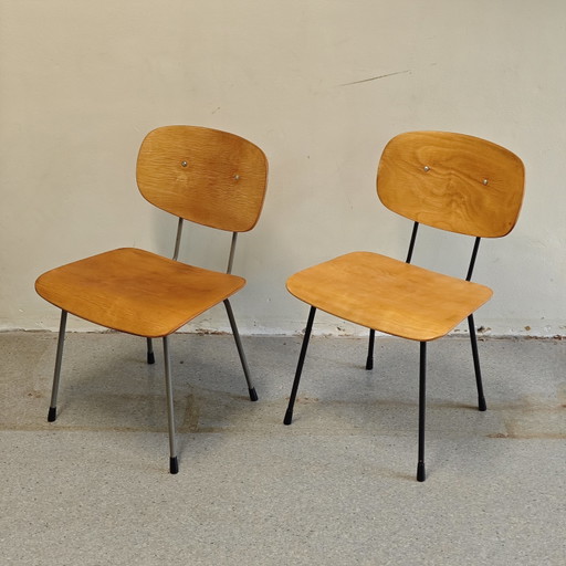 Chaises Gispen Vintage par Wim Rietveld – fauteuils, Metal, Wood