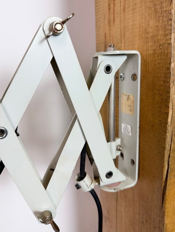 Image 1 of Grijze Duitse industriële schaarwandlamp van SIS, jaren 60.