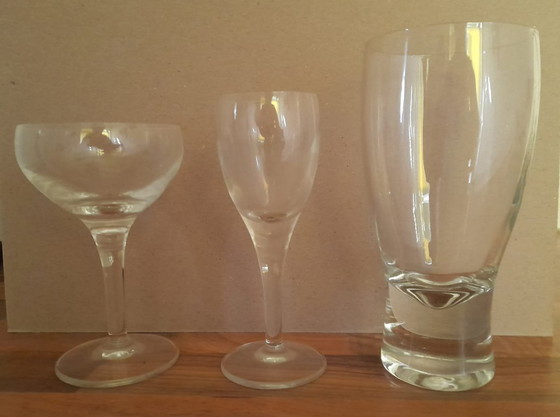 Image 1 of KRISTALLGLASSERVICE LUIGI BORMIOLI, MODELL LIGHT 7 MUSIC