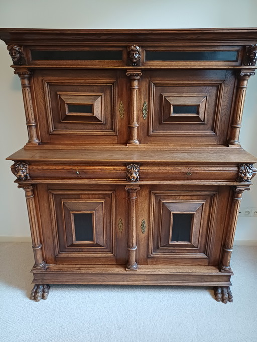 19e eeuwse Buffetkast met opstand