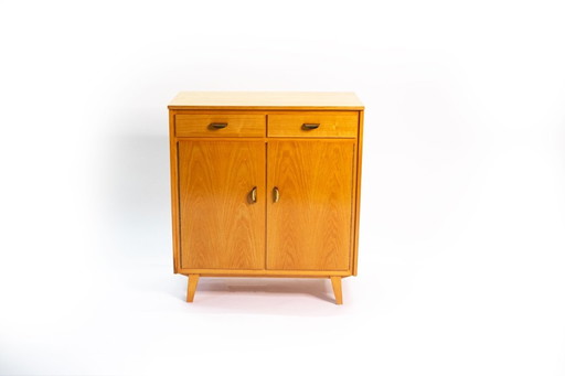 Meuble de style milieu du siècle