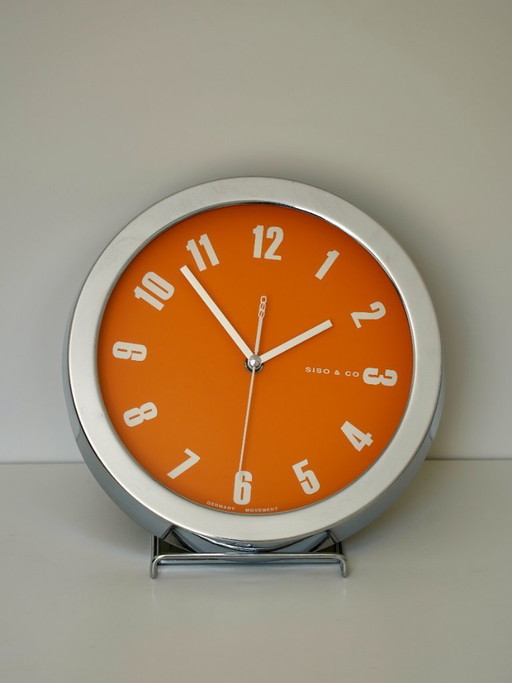 Horloge murale vintage Siso & Co – Style pop art années 70, orange et chrome – Mouvement allemand