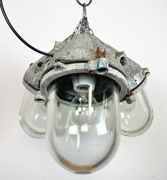 Image 1 of Industriële explosieveilige kroonluchter, jaren 70