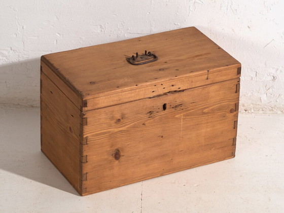 Small antique chest (c.1920) #11 – Chest of drawers, Rustic (photo 13 of 40)