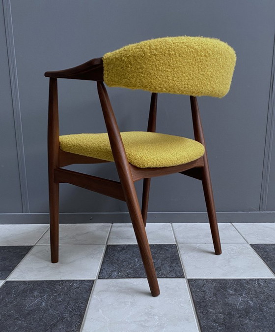 Image 1 of Sedia Thomas Harlev modello 213 in Boucle giallo