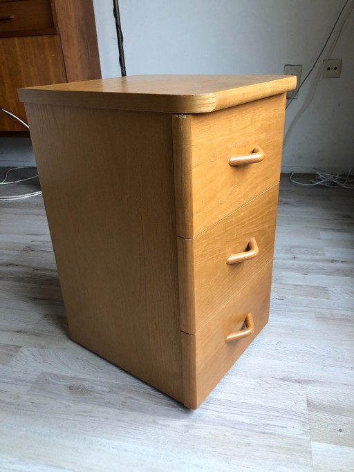 Vintage ladekastje teak nachtkastje Vroomshoop Meubelen gewicht 18 kg