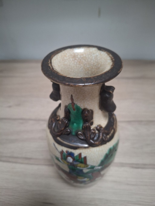 Chinese Chenghua Nanking cracked vaas