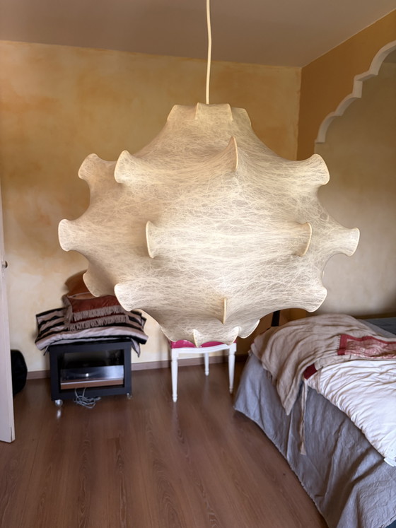 Flos pendant light - Achille Castiglioni - Taraxacum 2 – Pendant lamps, Fiberglass (photo 5 of 15)